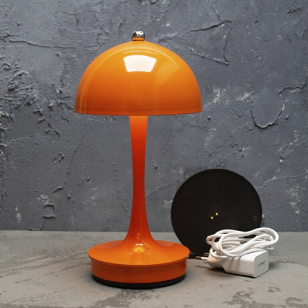 Evora Rechargeable Desk Lamp